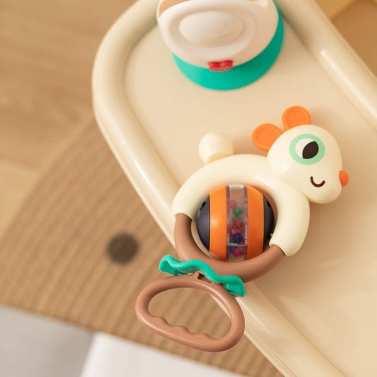Hola 2-in-1 Highchair Toy – Naughty Rabbit